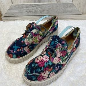 Kimchi Blue Boat Shoe Creeper Floral 6